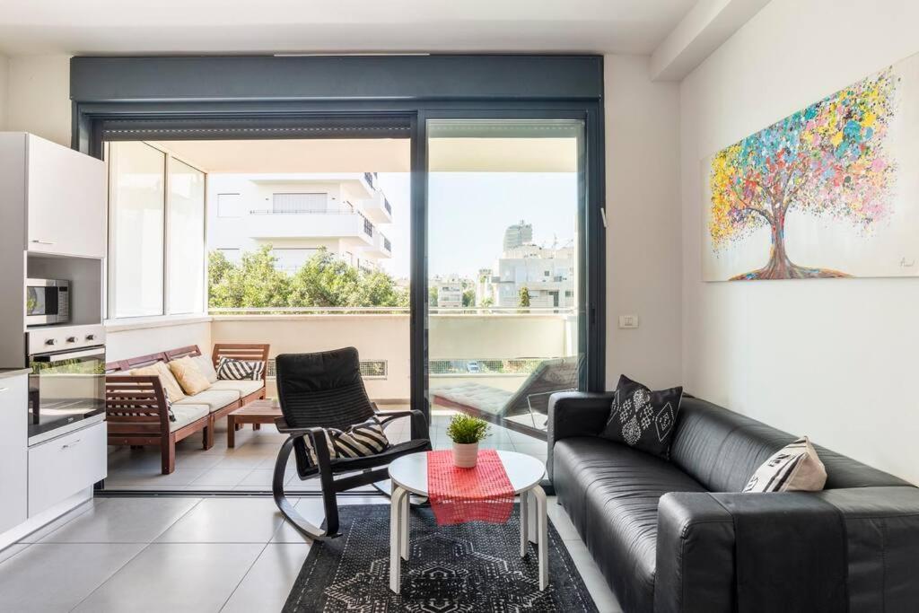 Sunny Luxury Apartments テル・アビブ エクステリア 写真