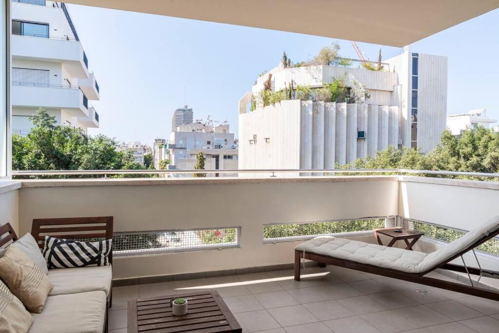 Sunny Luxury Apartments テル・アビブ エクステリア 写真