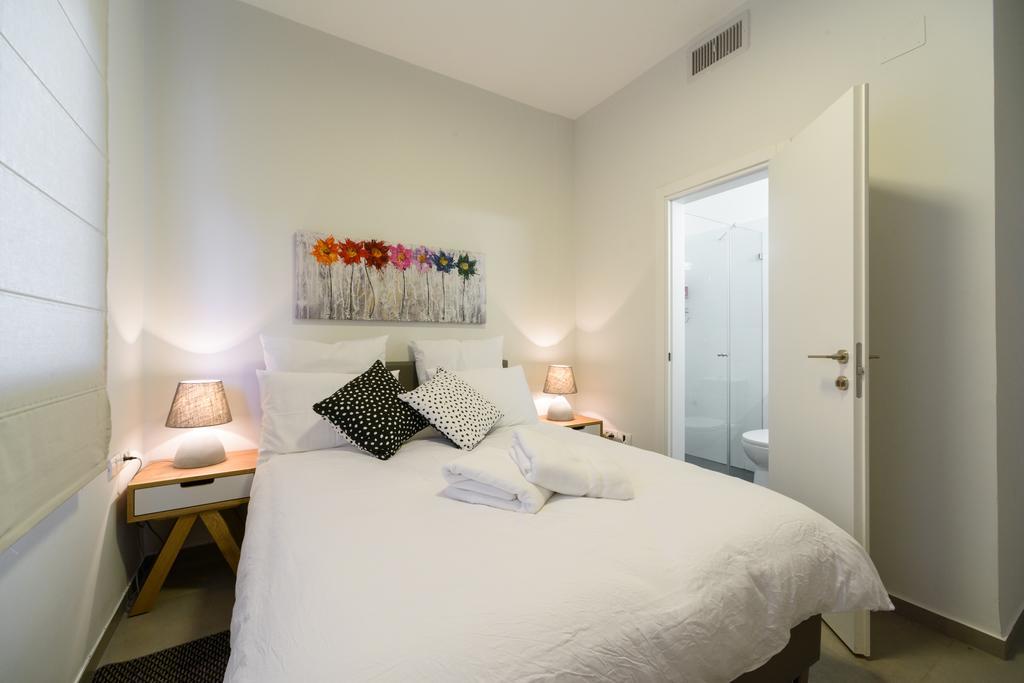 Sunny Luxury Apartments テル・アビブ エクステリア 写真