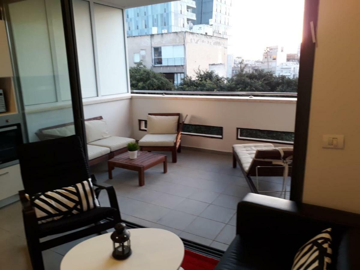 Sunny Luxury Apartments テル・アビブ エクステリア 写真