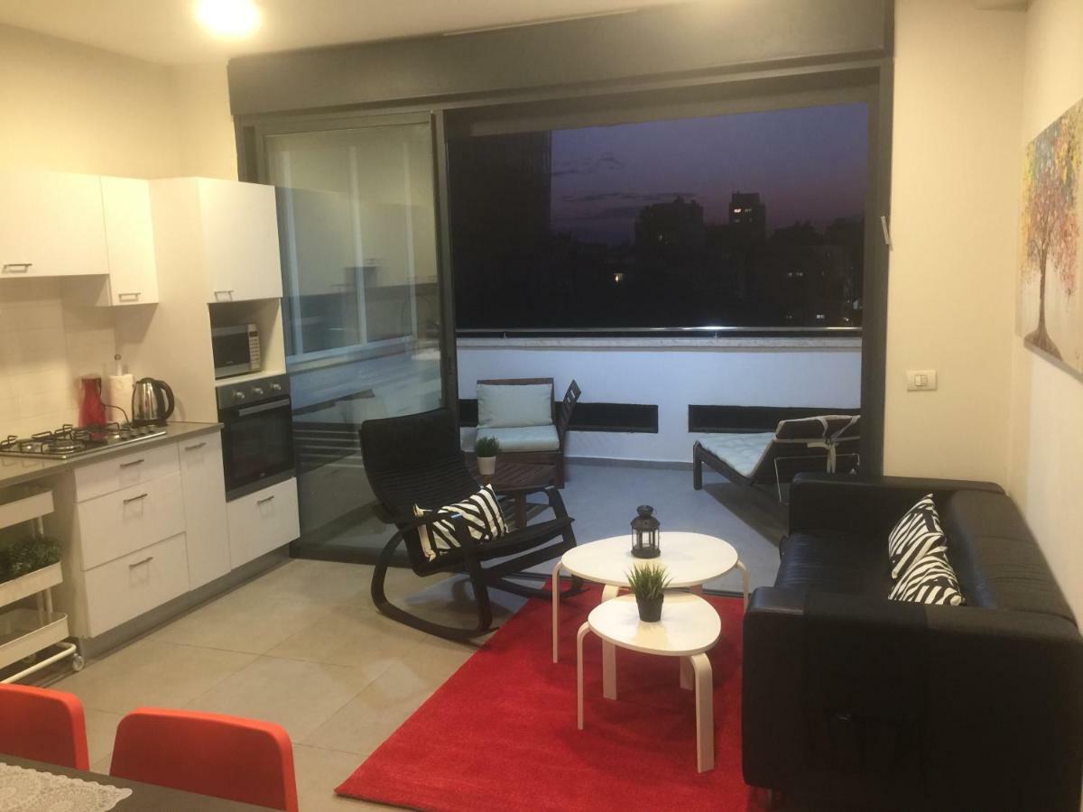 Sunny Luxury Apartments テル・アビブ エクステリア 写真